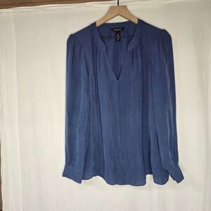 WHBM Women's Blue Long Sleeve V-Neck‎ Blouse Top Size M